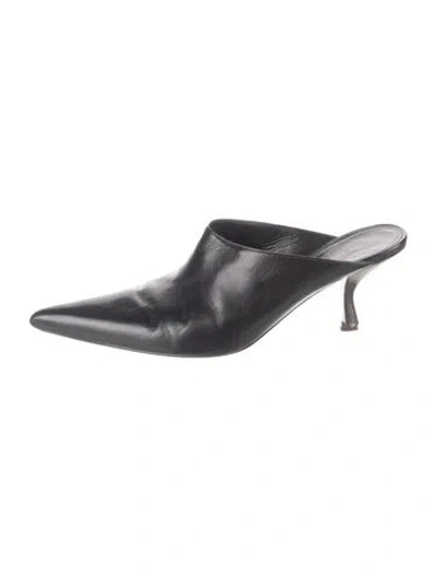 Pre-owned The Row Leather Mules In Black