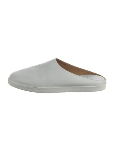 Pre-owned The Row Leather Mules In White
