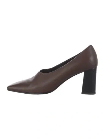 Pre-owned The Row Leather Pumps In Brown