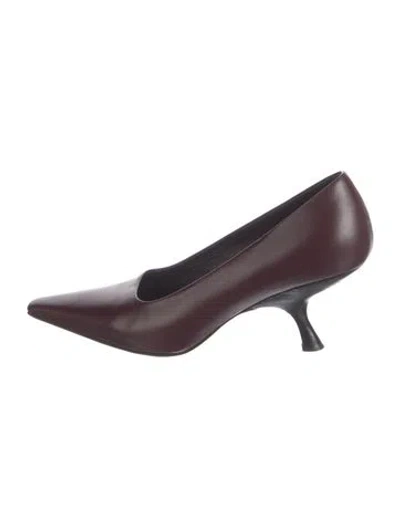 Pre-owned The Row Leather Pumps In Burgundy