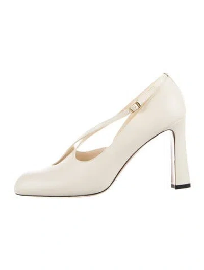 Pre-owned The Row Leather Pumps In Neutrals