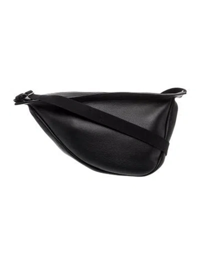 Pre-owned The Row Leather Shoulder Bag In Black