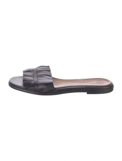 Pre-owned The Row Leather Slides In Black