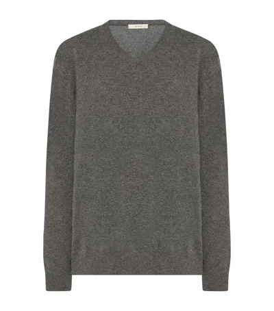 The Row Ligeia Cashmere Sweater In Gray