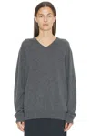The Row Ligeia V-neck Cashmere Sweater In Gray