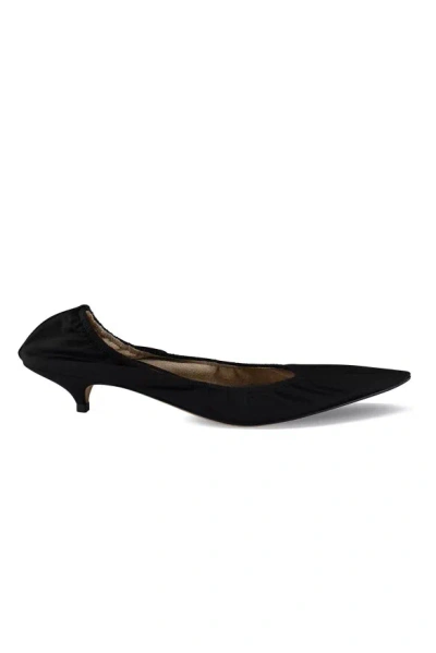 The Row Liisa Pumps In Black