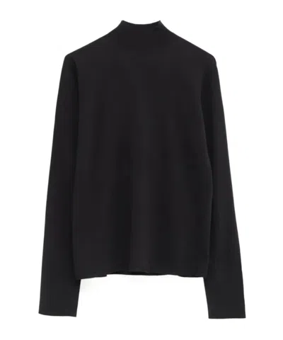 The Row Long Sleeve Sweater In Black