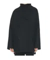 The Row Long-sleeved Coat In Black