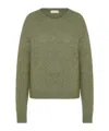 The Row Lorynna Velvet-blend Top In Green