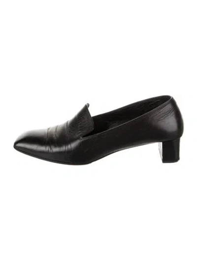Pre-owned The Row Margaret Leather Pumps In Black