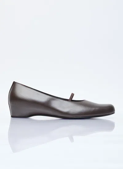 The Row Marion Ballerina Shoes In Brown