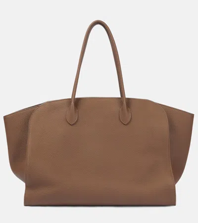The Row Marlo 17 Leather Tote Bag In Brown