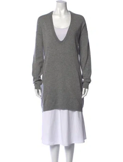 Pre-owned The Row Merino Wool V-neck Sweater In Grey