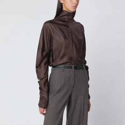 The Row Miles Top In Taupe Silk In Brown