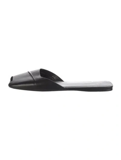 Pre-owned The Row Milla Leather Slides In Black