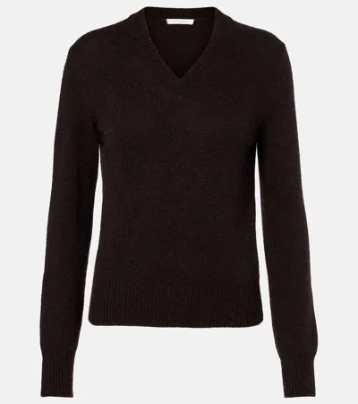 The Row Nalini Knitted Cashmere Top In Brown