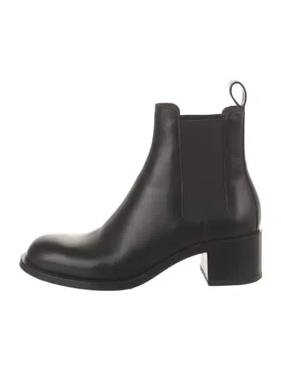 Pre-owned The Row Nobilis Chelsea Leather Chelsea Boots In Black