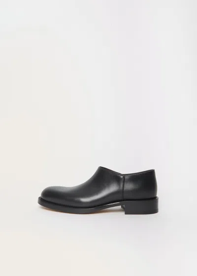 The Row Nobilis Shoe Boot In Black
