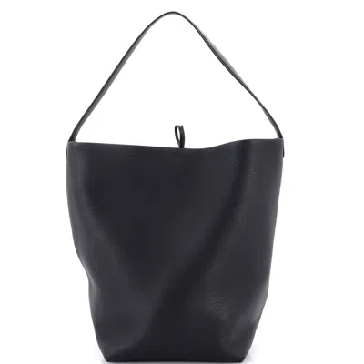 The Row N/s Park Tote Leather Medium In Black