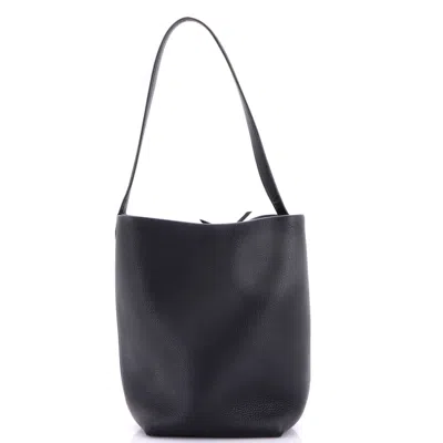 The Row N/s Park Tote Leather Medium In Black