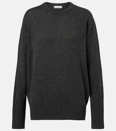 The Row Odelle Cashmere Sweater In Gray