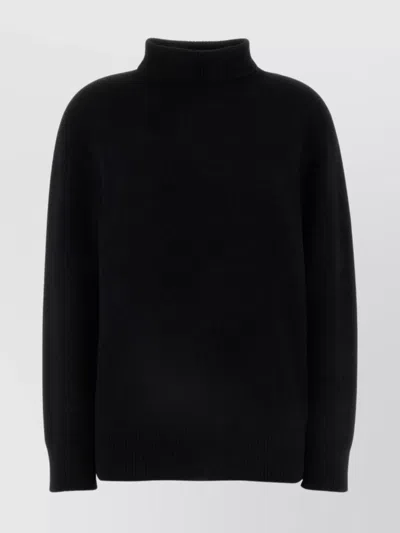 The Row Stepney Sweater In Black