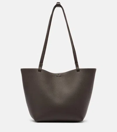 The Row Park Medium Leather Tote Bag In Brown