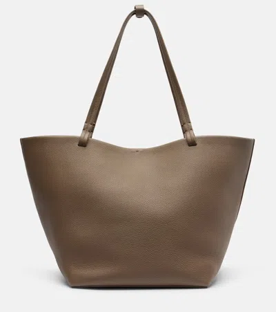 The Row Park Medium Leather Tote Bag In Gray