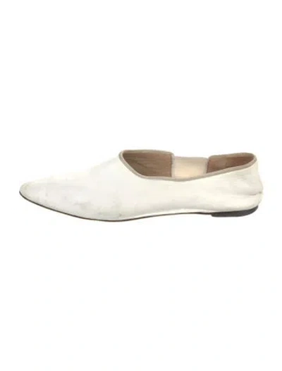 Pre-owned The Row Patent Leather Grosgrain Trim Flats In White