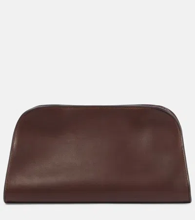 The Row Peggy Leather Clutch In Brown
