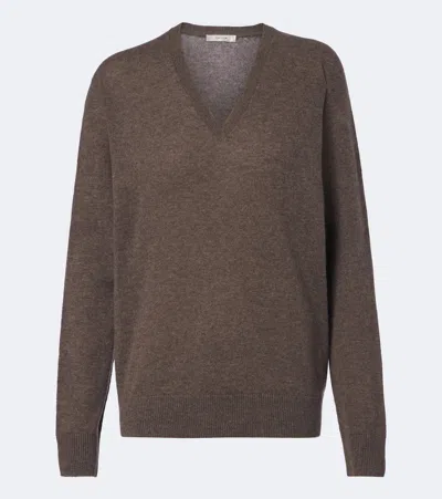 The Row Phora Cashmere Sweater In Brown