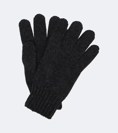 The Row Pleon Cashmere Gloves In Grey