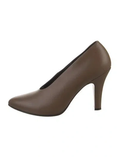 Pre-owned The Row Prudens Leather Pumps In Brown
