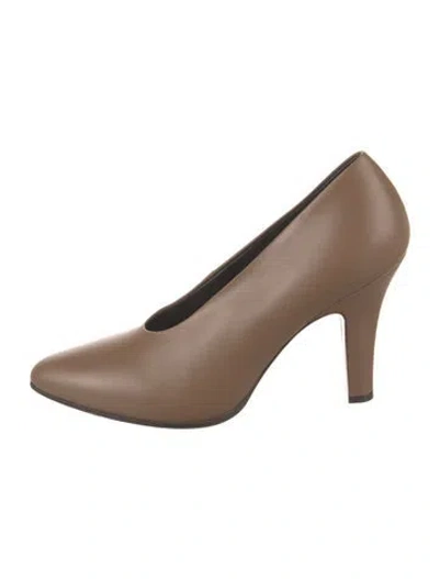 Pre-owned The Row Prudens Leather Pumps In Brown