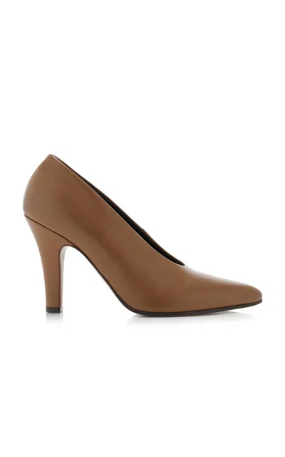 The Row Prudens Leather Pumps In Tan