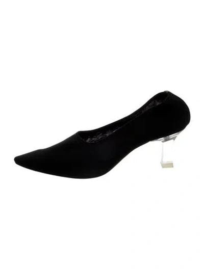 Pre-owned The Row Pumps In Black