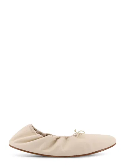 The Row Round Ballet Ballerinas