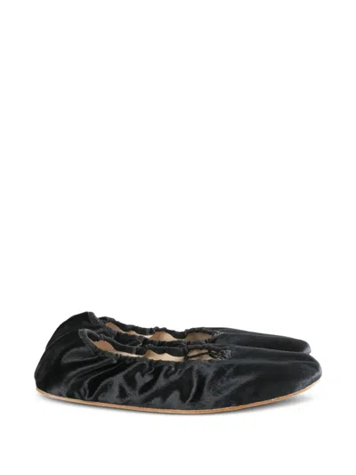 The Row Round Ballet Flats In Black