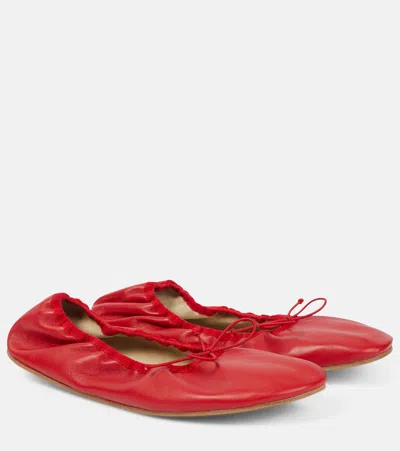THE ROW ROUND LEATHER BALLET FLATS