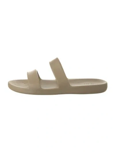 Pre-owned The Row Rubber Slides In Neutrals