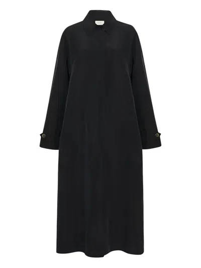 The Row Ryo Coat In Black