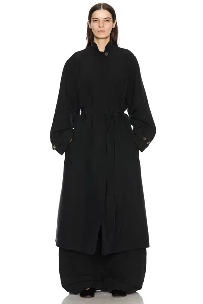 The Row Ryo Coat In Black