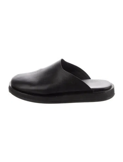 Pre-owned The Row Sabot Leather Mules In Black