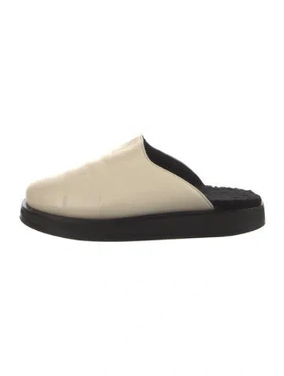 Pre-owned The Row Sabot Leather Mules In Neutrals