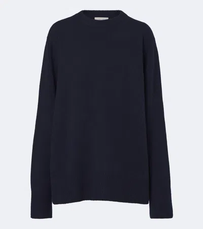 The Row Sibem Wool And Cashmere Sweater In Blau