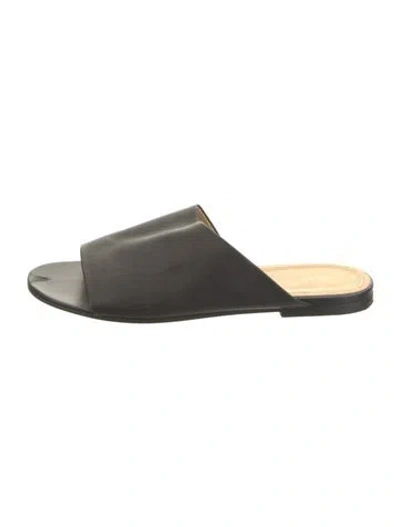 Pre-owned The Row Signum Leather Slides In Black