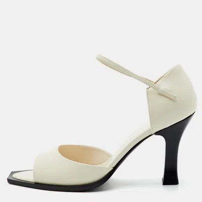 Pre-owned The Row Size 38 Cream Leather Ankle Strap Sandals