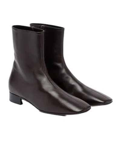 THE ROW SOLID COLOR LEATHER ANKLE BOOTS