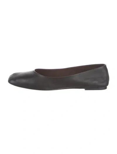 Pre-owned The Row Square Leather Ballet Flats In Black