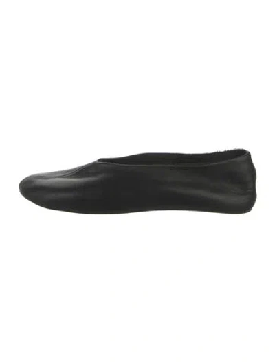 Pre-owned The Row Stella Leather Ballet Flats In Black